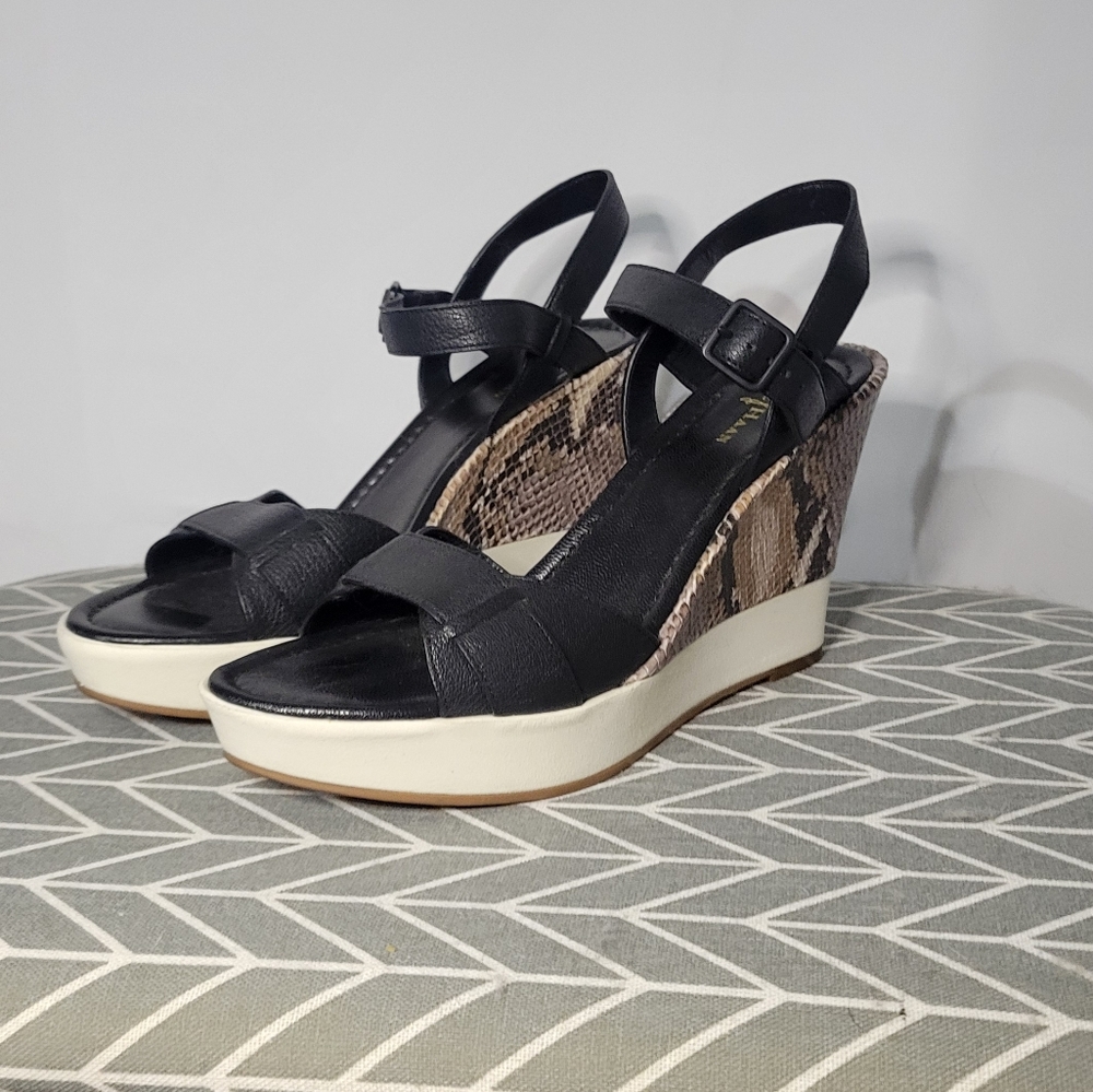 Cole Haan Black & Snake Skin Print Strappy Wedge Sandals Sz 8